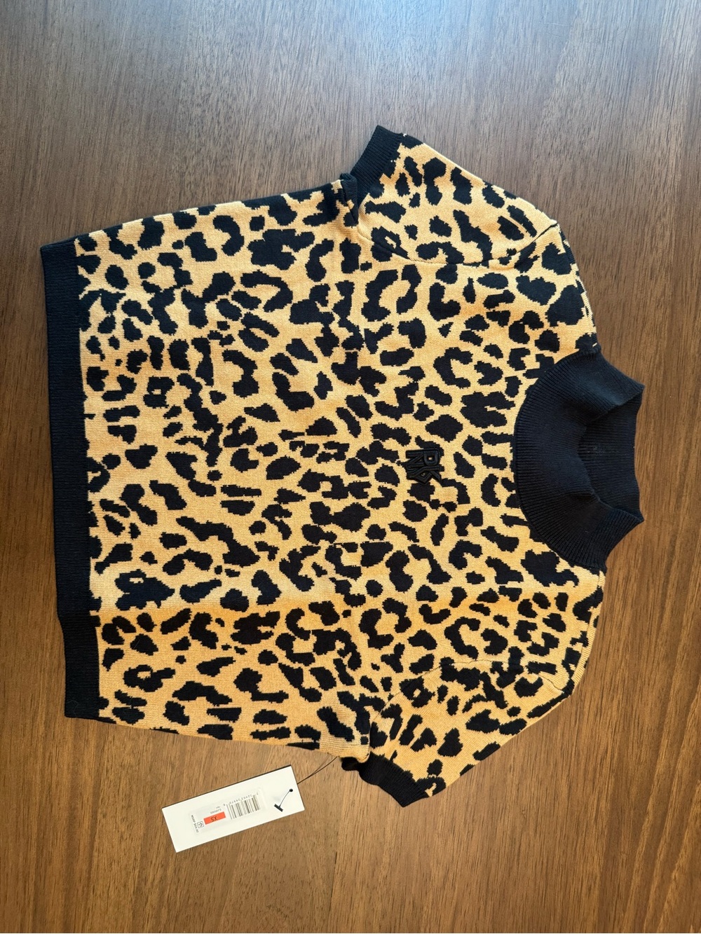 Leopard Print Short-Sleeve Sweater Crop Top - DKNY JEANS